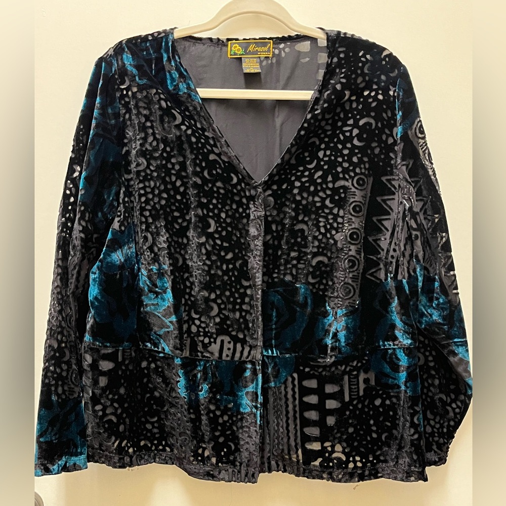 Mirasol skirt and top set, EUC, top is 1X and skirt is XL, burnt out velvet